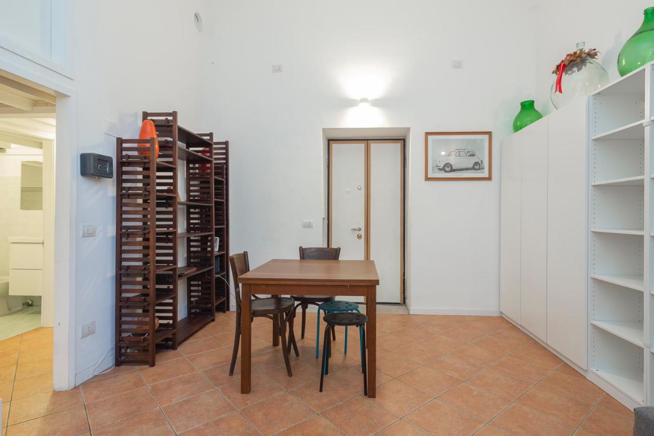 Flat In Isola De Castillia 22 Milan Luaran gambar