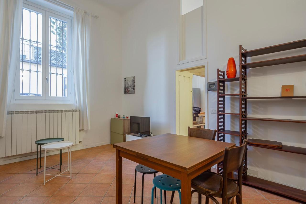 Flat In Isola De Castillia 22 Milan Luaran gambar