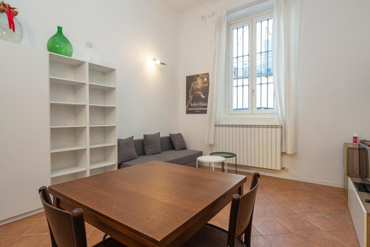 Flat In Isola De Castillia 22 Milan Luaran gambar