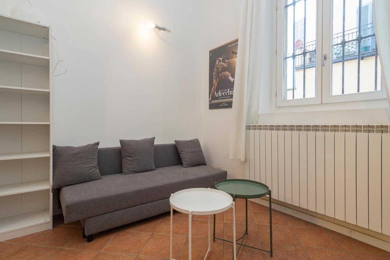 Flat In Isola De Castillia 22 Milan Luaran gambar